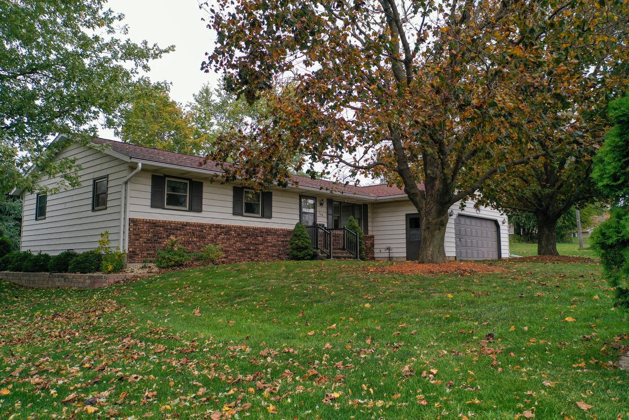 104 N Grove St., Ohio, IL 61349