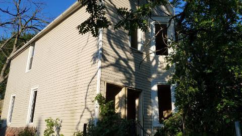 9341 S Lyon Ave., Chicago, IL 60619