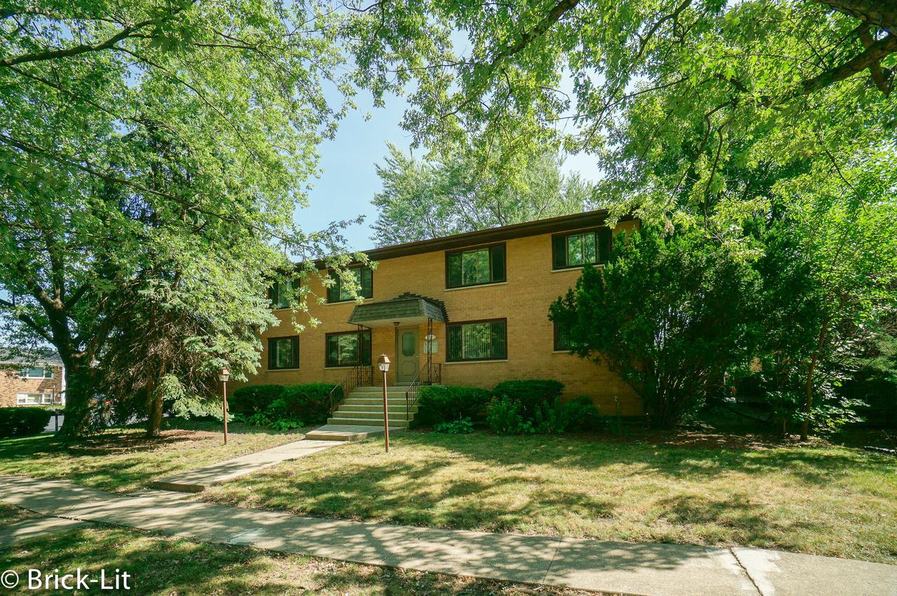 500 Lincoln Ln., Frankfort, IL 60423
