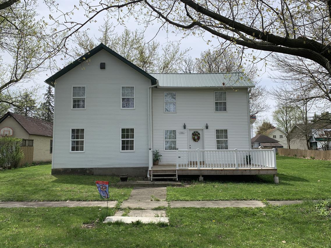 306 Steward St., Steward, IL 60553