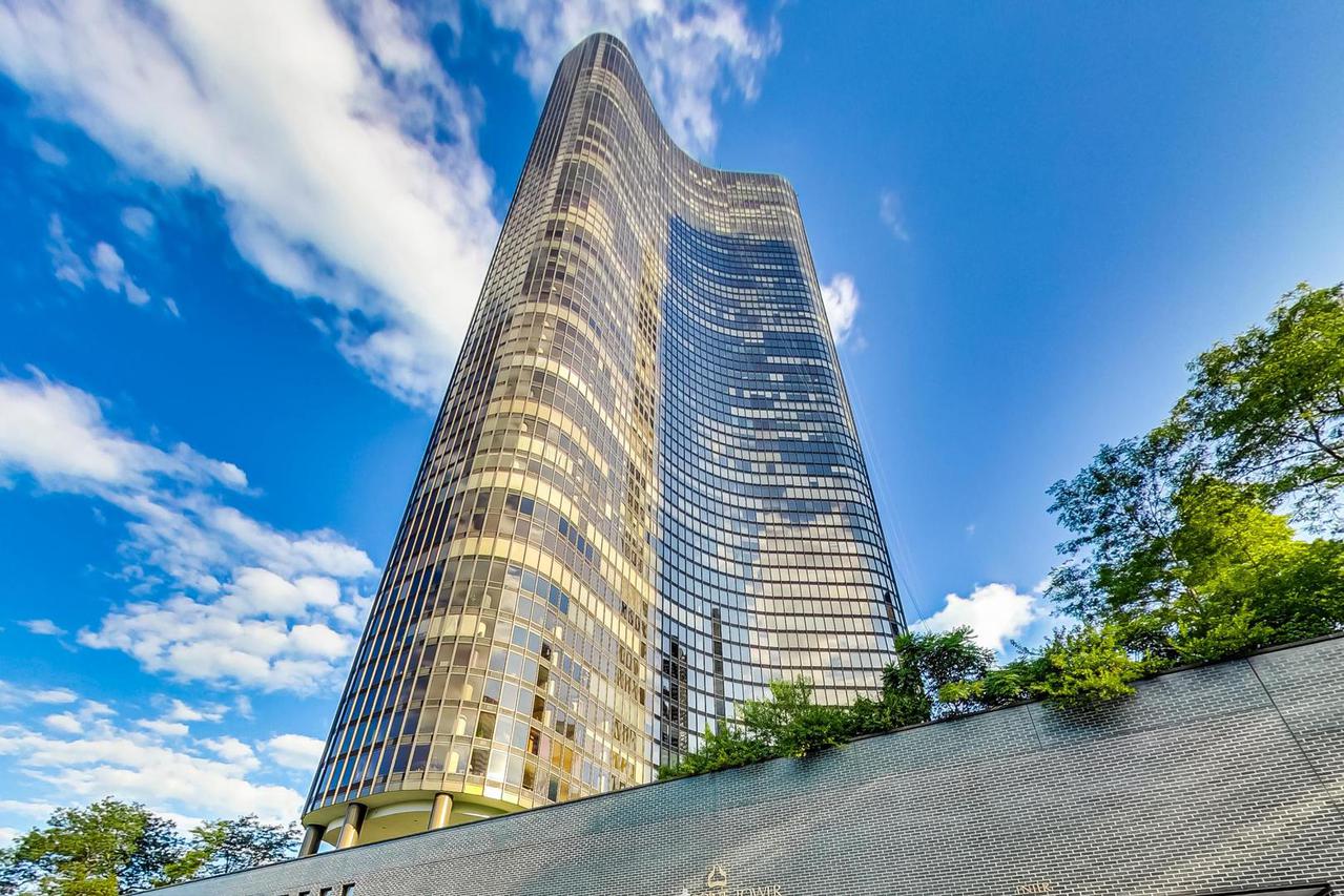 505 N Lake Shore Dr. #3301, Chicago, IL 60611