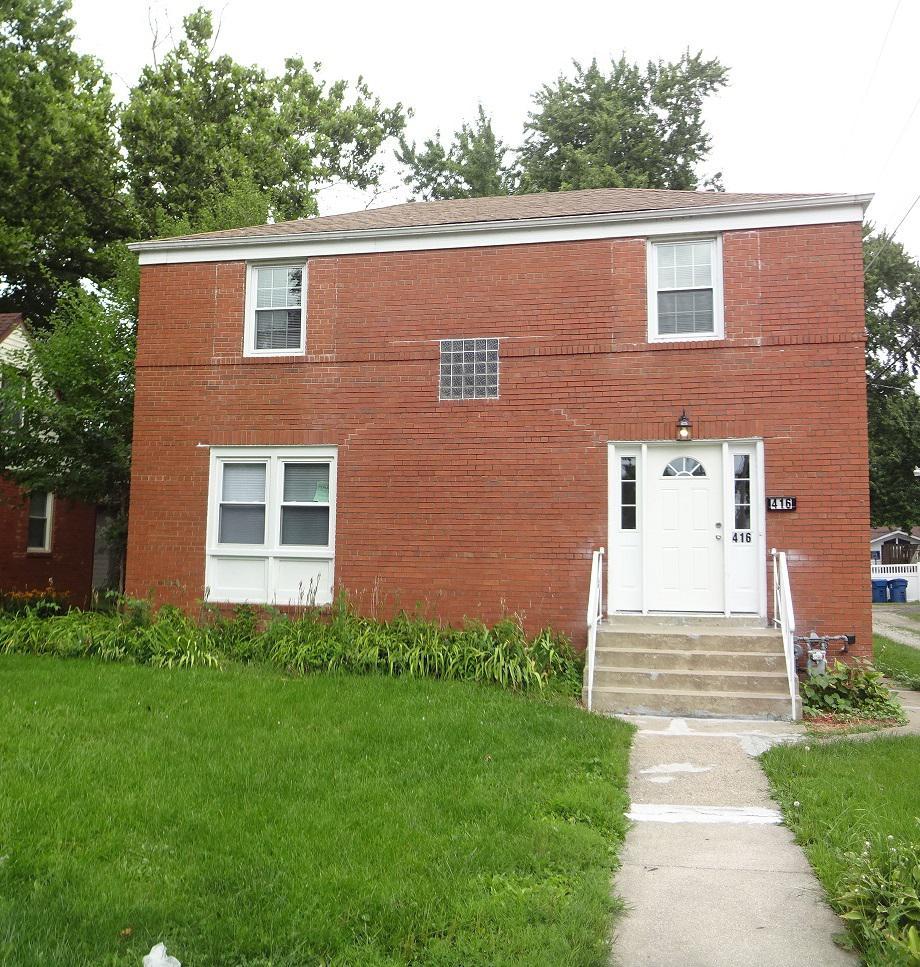 416 W 5th St., Momence, IL 60954