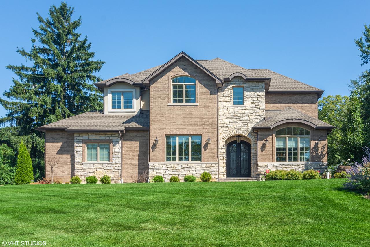 23020 Foxridge Ct., Deer Park, IL 60010