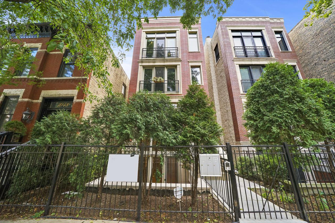 1050 N Hermitage Ave. #3, Chicago, IL 60622