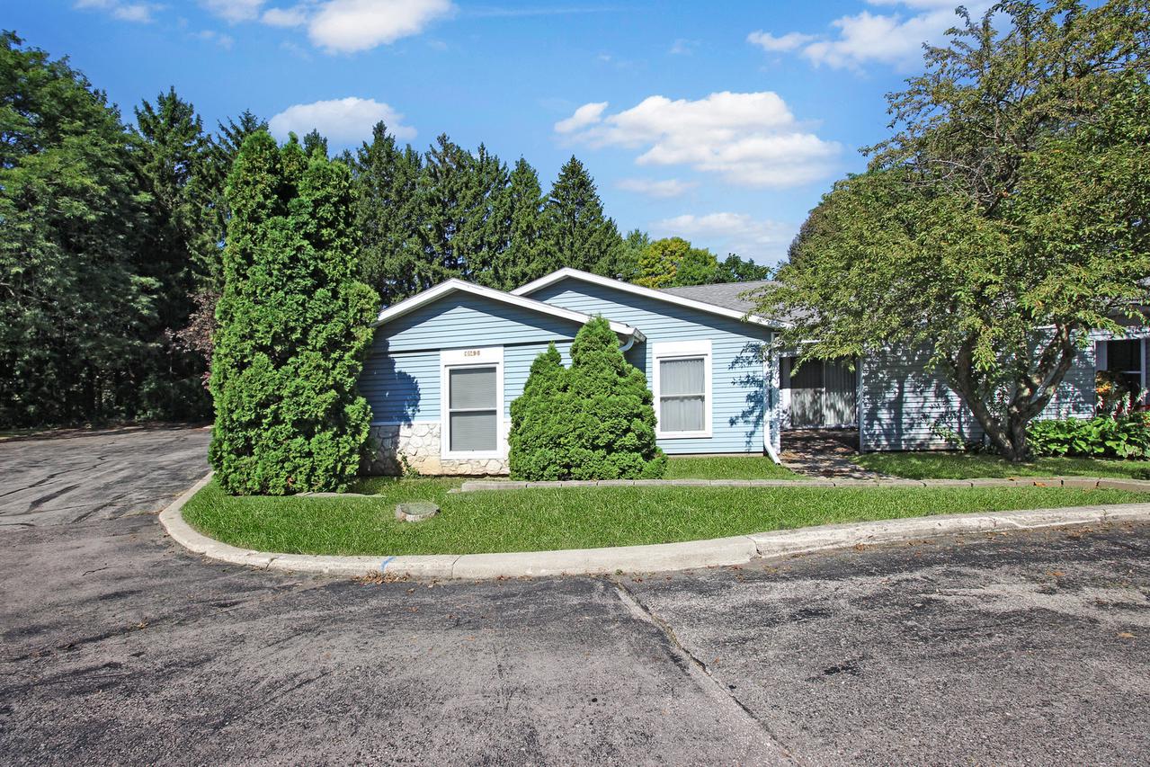 614 Woodbridge Ln. #2, Freeport, IL 61032
