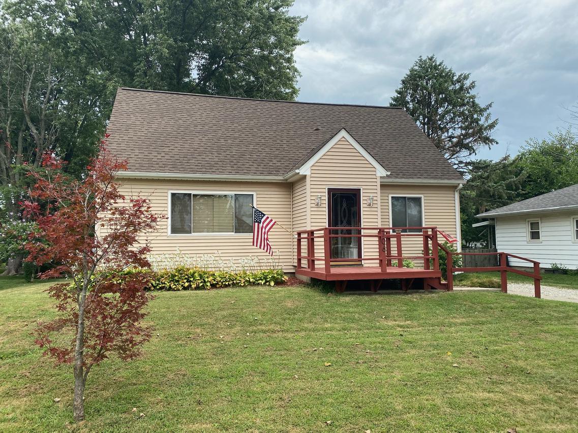 706 E Ethel St., St. Joseph, IL 61873