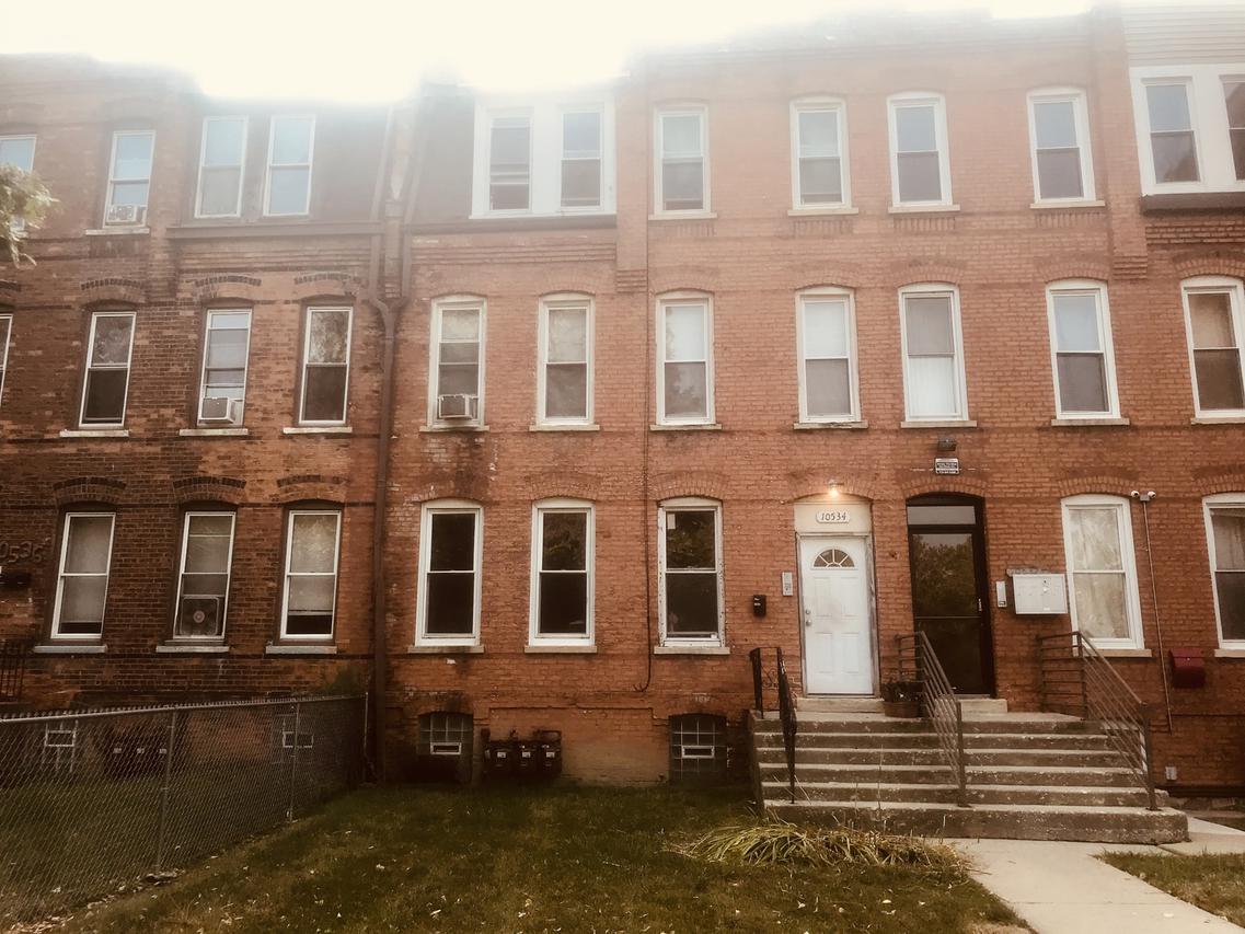 10534 S Maryland Ave., Chicago, IL 60628