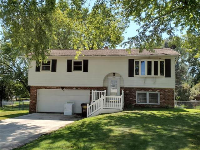 1931 Middlebury Rd., Freeport, IL 61032