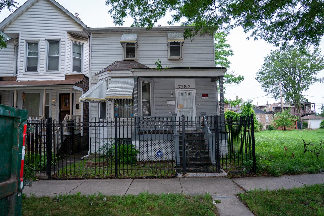7122 S Champlain Ave., Chicago, IL 60619