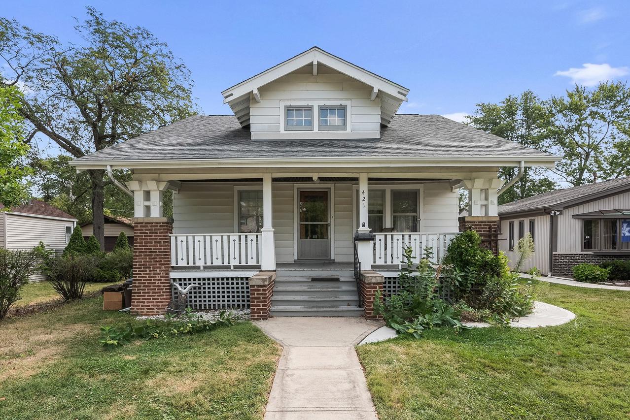 421 S Lombard Ave., Lombard, IL 60148