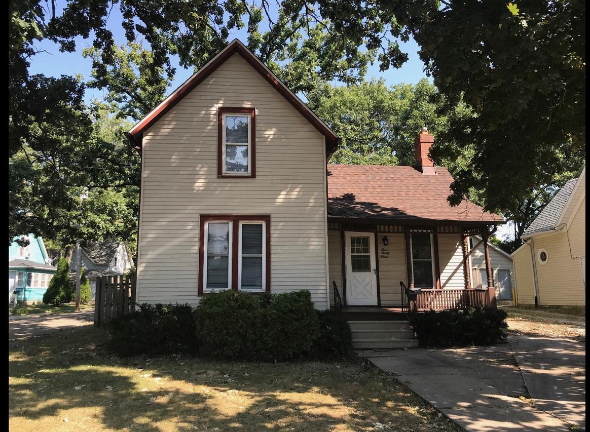 133 Gurler St., Dekalb, IL 60115