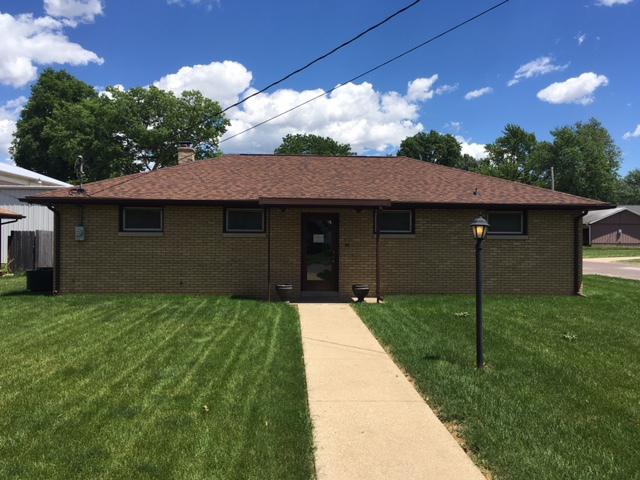 324 S James St., Tremont, IL 61568