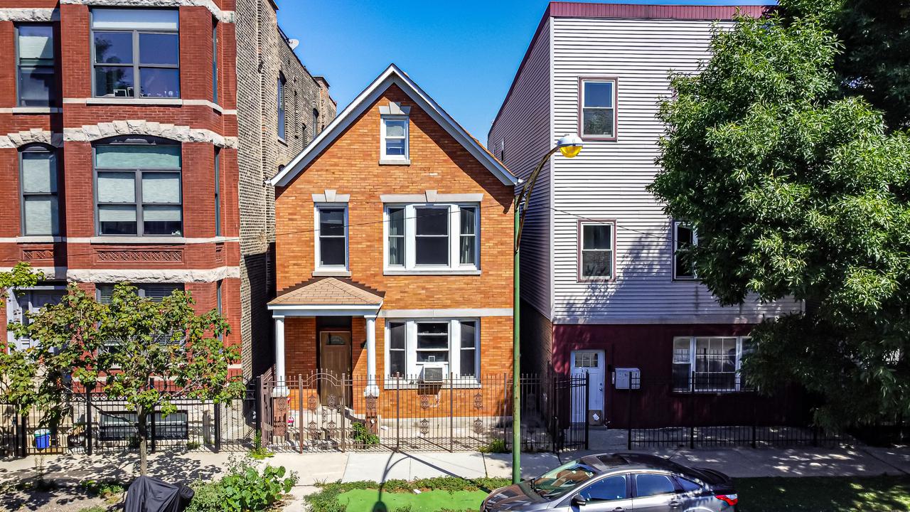 1638 W Ohio St., Chicago, IL 60622
