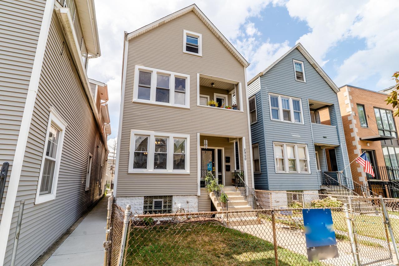 2950 N Allen Ave., Chicago, IL 60618