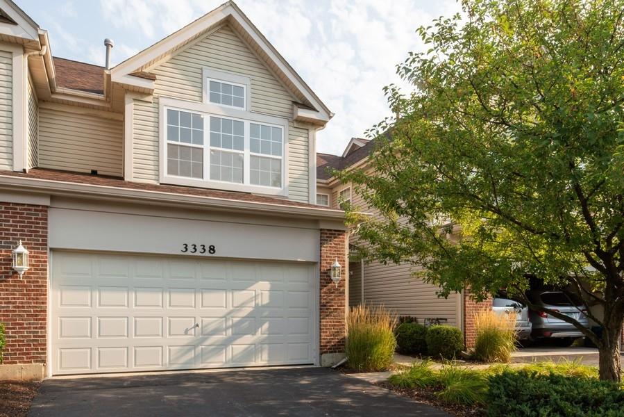3338 Renard Ln., St. Charles, IL 60175