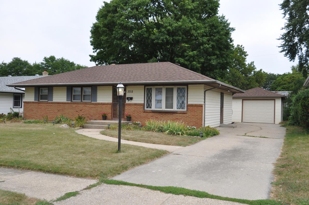 3712 Kentucky Dr., Rockford, IL 61108