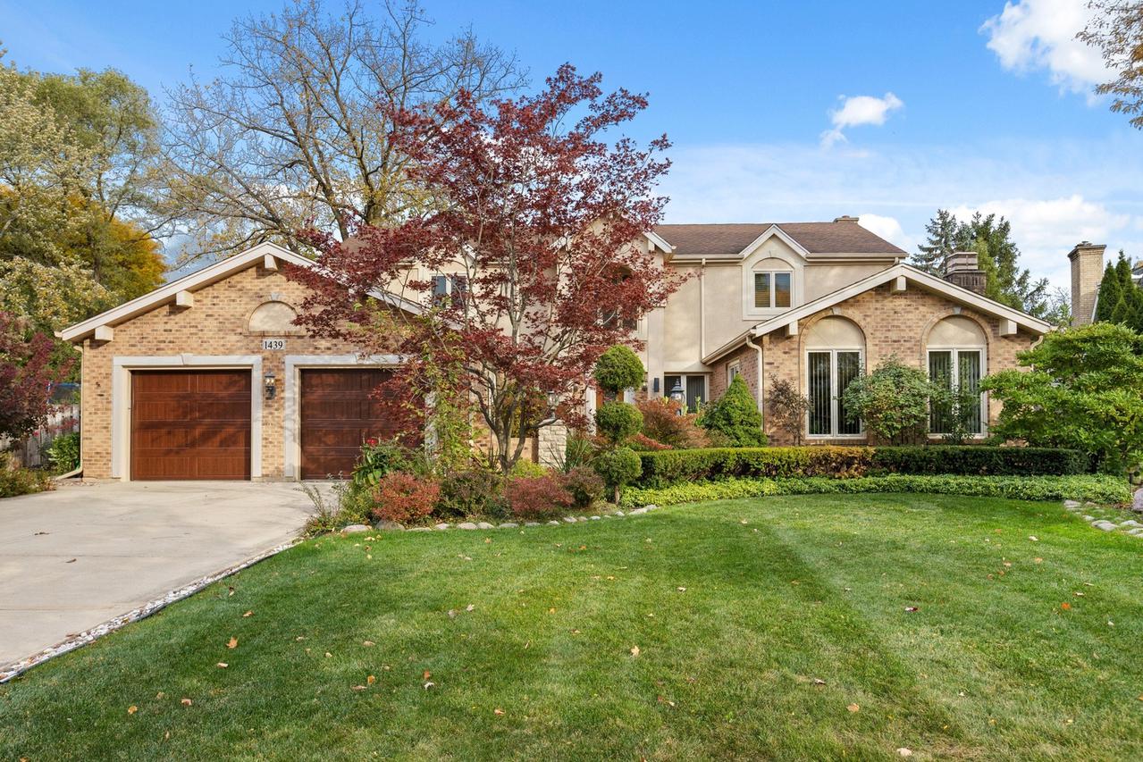 1439 Lori Lyn Ln., Northbrook, IL 60062