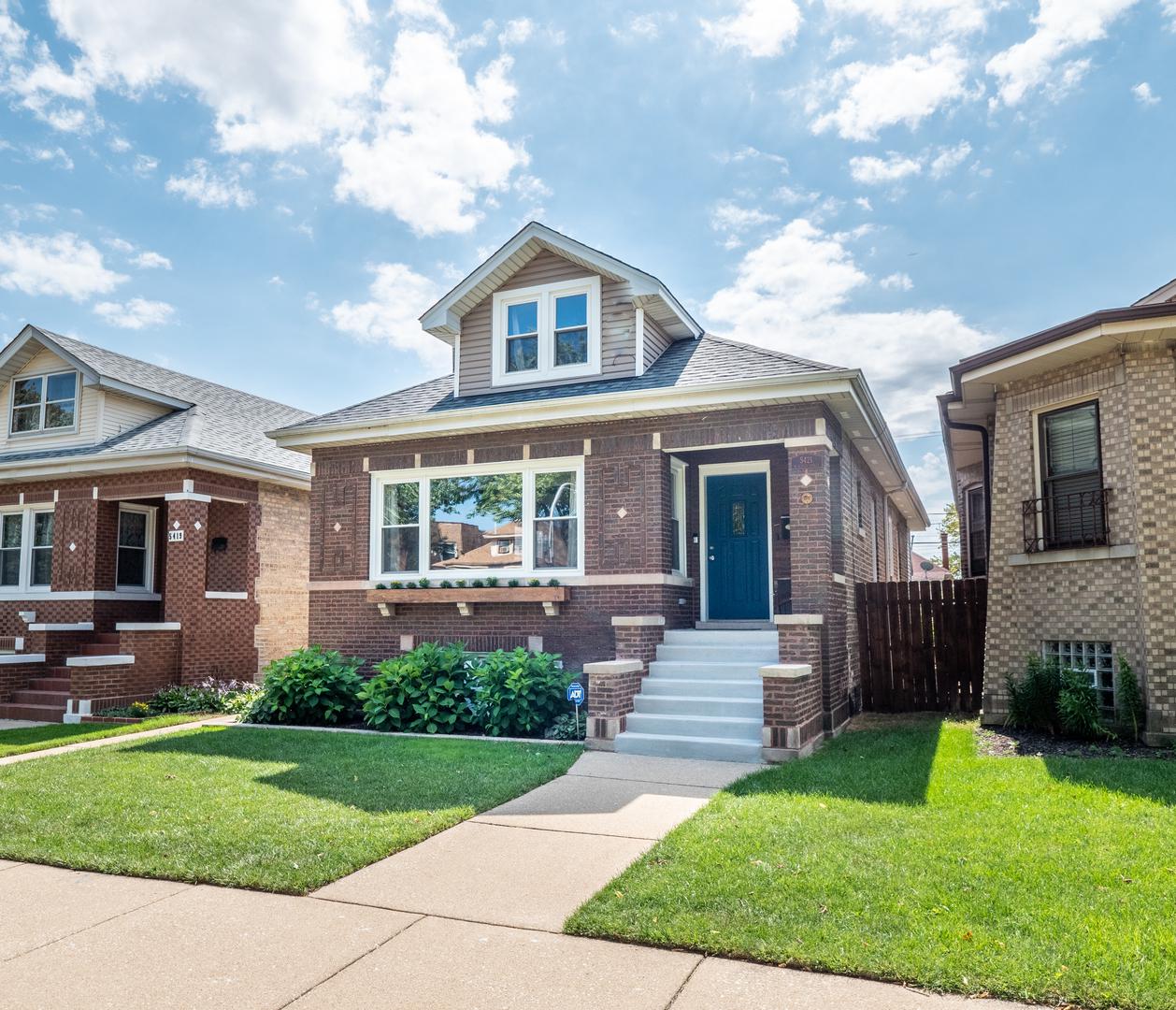5421 W School St., Chicago, IL 60641