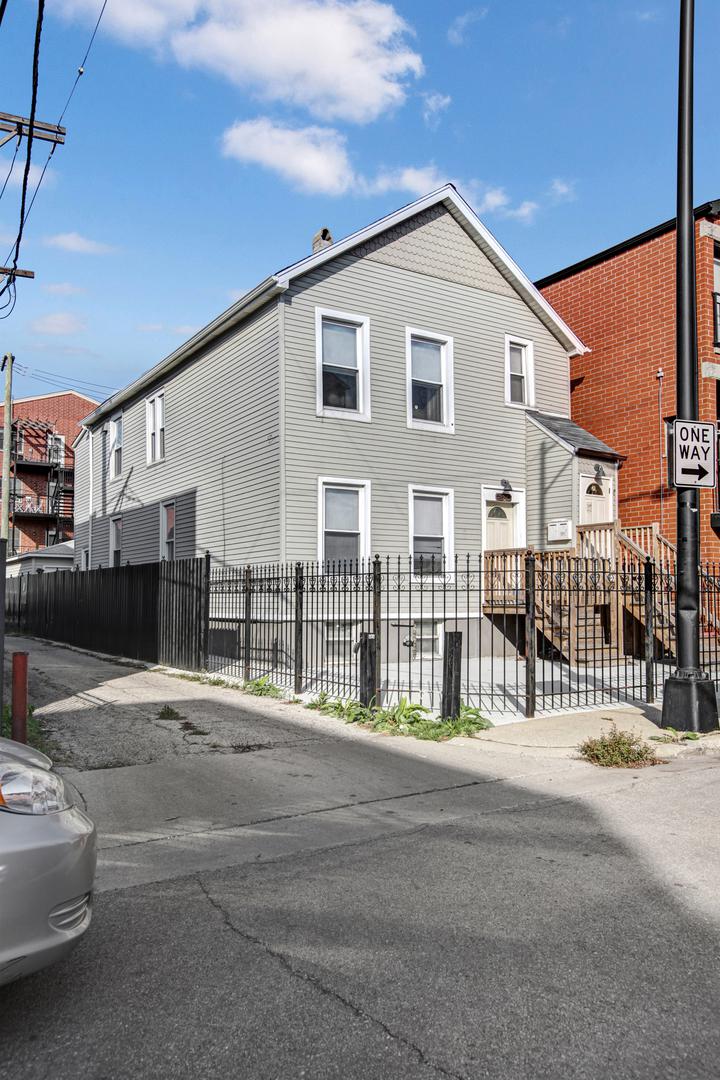 520 S Denvir Ave., Chicago, IL 60612