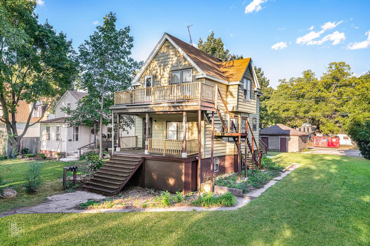3019 Elisha Ave., Zion, IL 60099