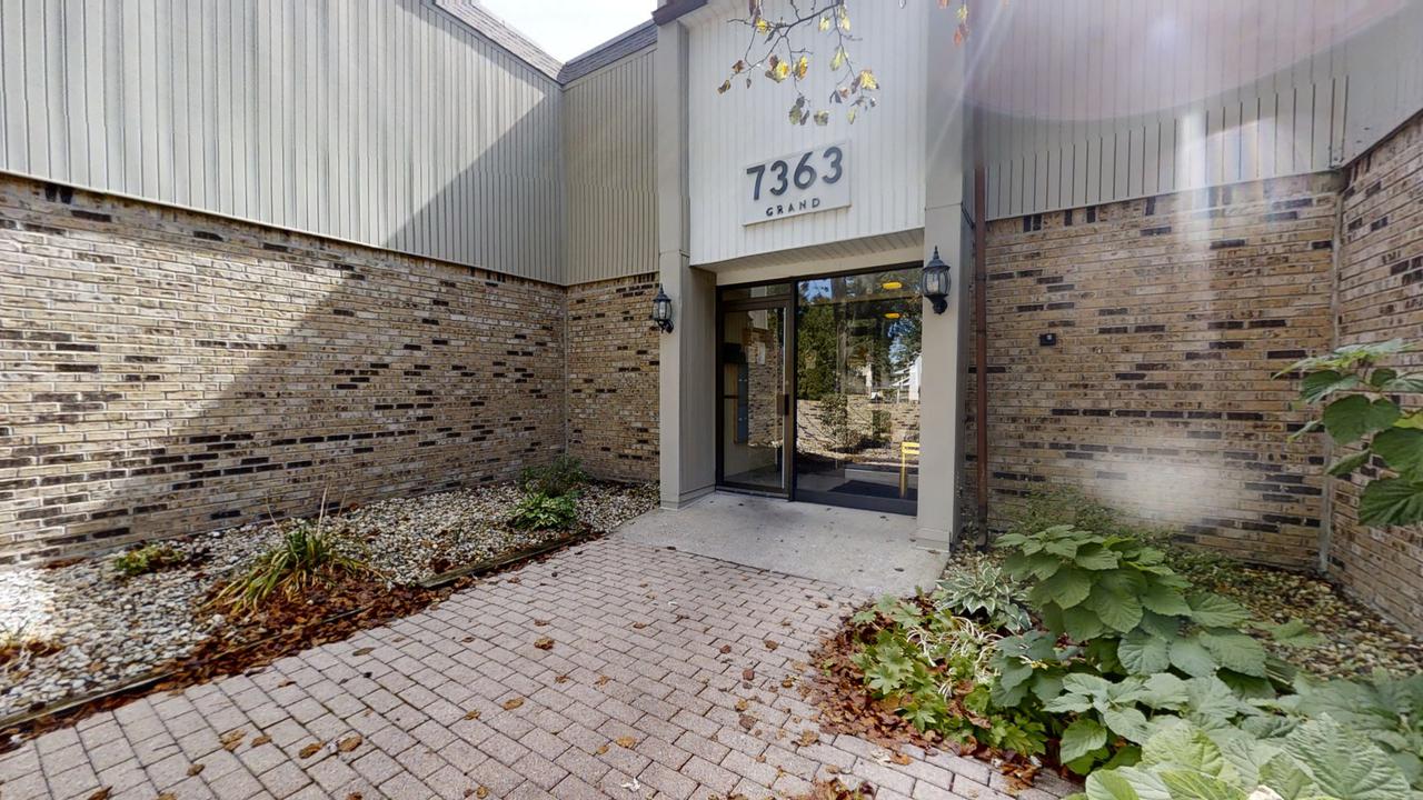 7363 Grand Ave. #CC-205, Downers Grove, IL 60516