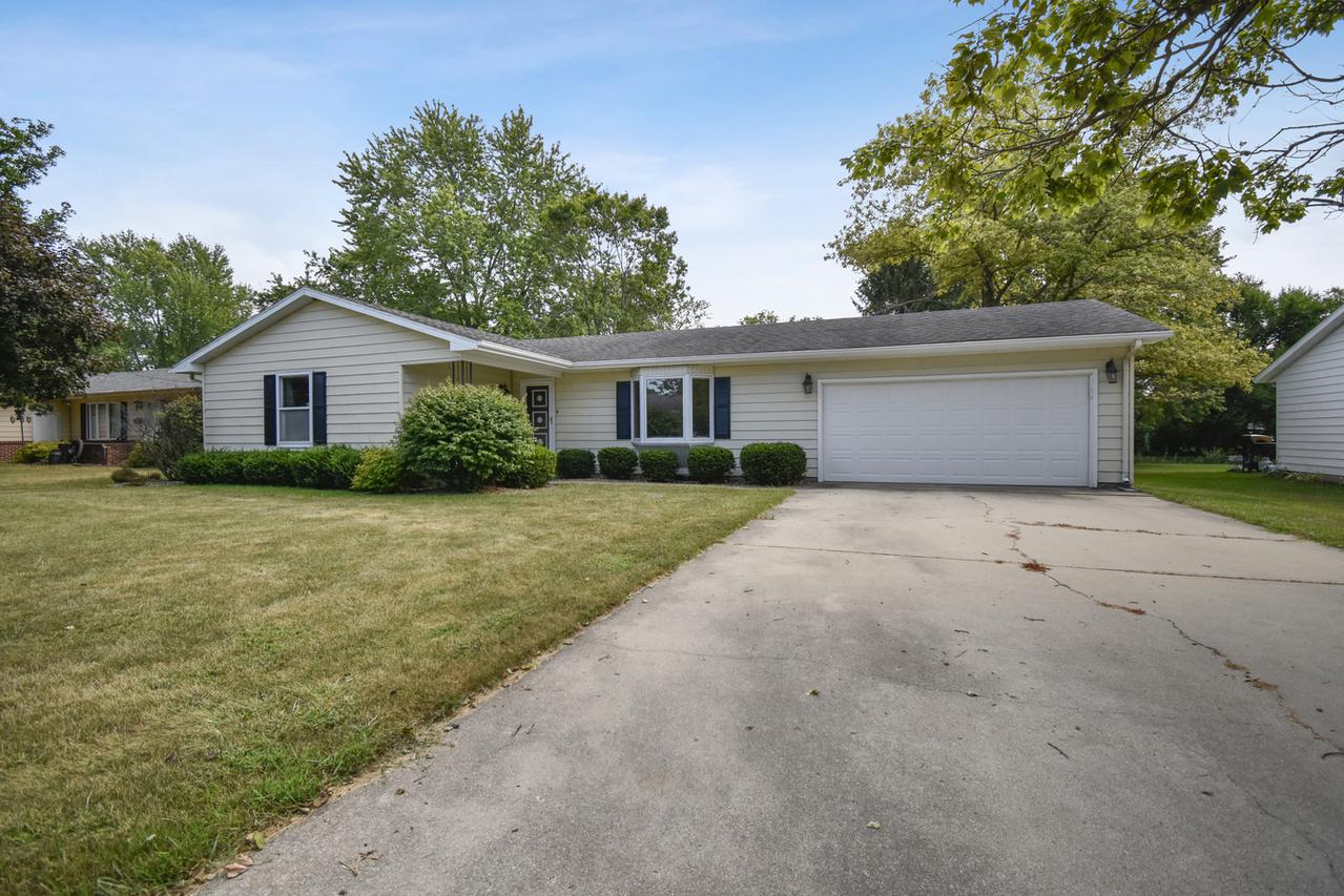 411 E 14th St., Gibson City, IL 60936
