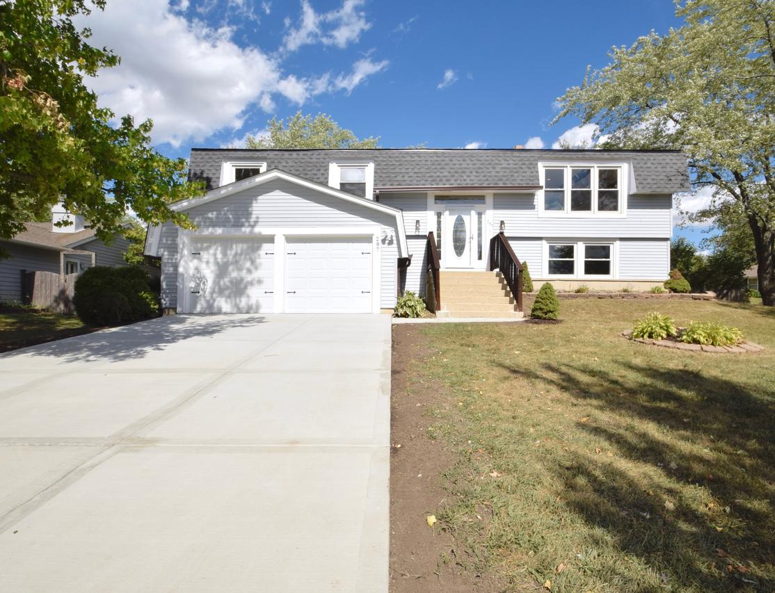 287 Byron Ave., Bloomingdale, IL 60108