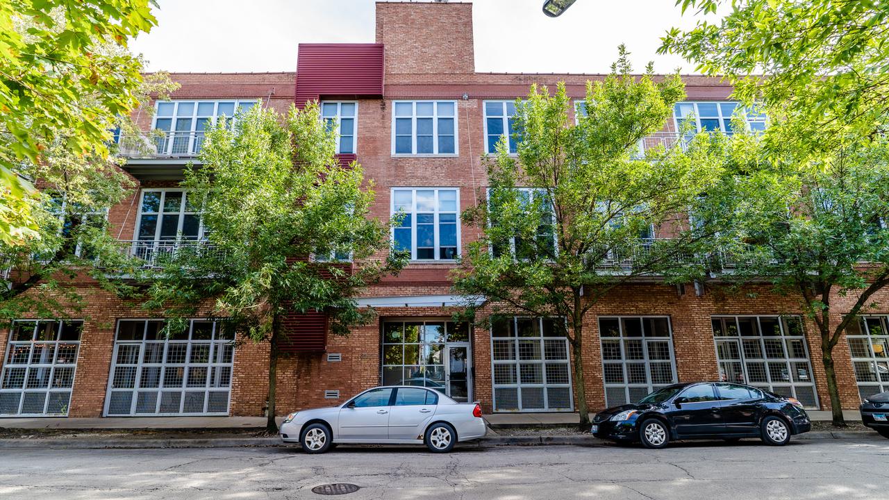 2111 W Churchill St. #307, Chicago, IL 60647