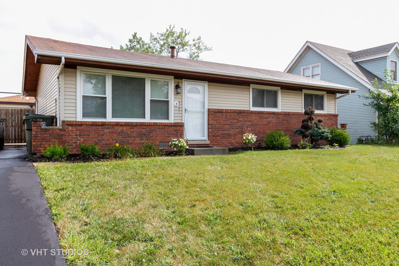 4121 Indian Hill Dr., Country Club Hills, IL 60478
