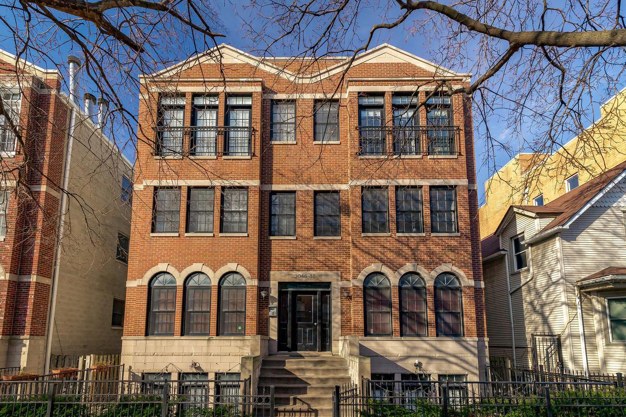 3048 N Oakley Ave. #3N, Chicago, IL 60618