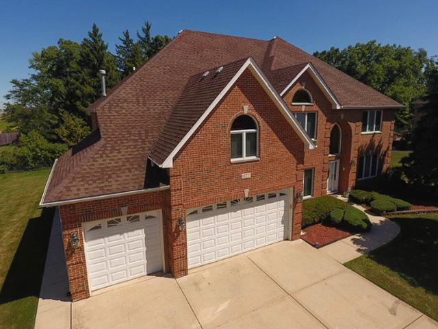 827 Parkside Ave., Itasca, IL 60143