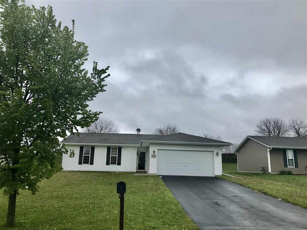 8379 Crooked Bend Rd., Machesney Park, IL 61115