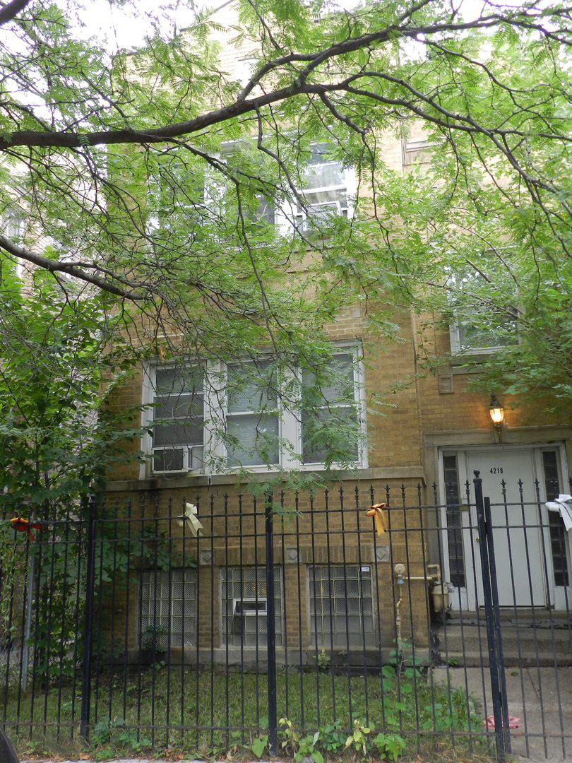 4218 W Augusta Blvd., Chicago, IL 60651