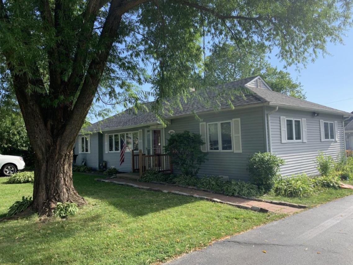 6021 S Edgewood Ln., La Grange Highlands, IL 60525