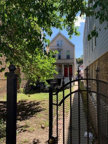 2141 W Belmont Ave., Chicago, IL 60618