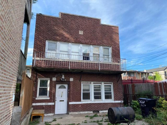 3128 W Polk St., Chicago, IL 60612