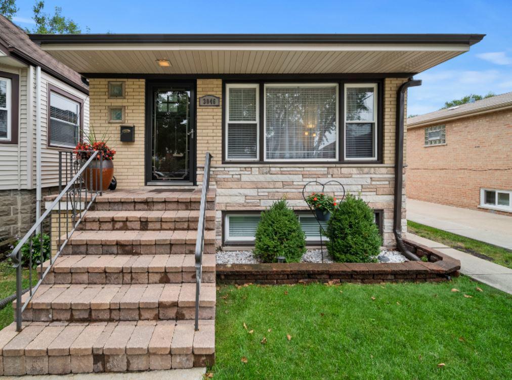 3046 N Oleander Ave., Chicago, IL 60707