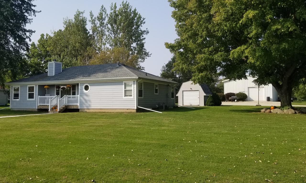 198 Wheeler St., Paw Paw, IL 61353