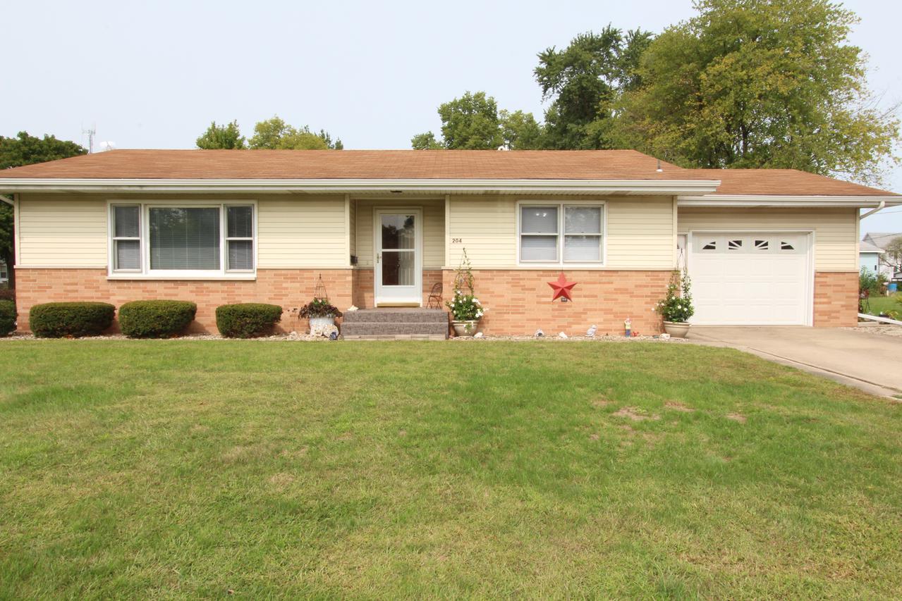 204 E 6th St., Gibson City, IL 60936