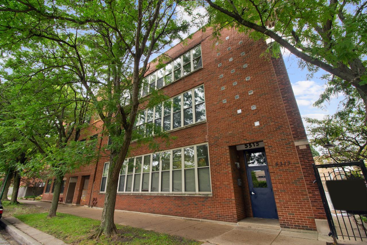 5313 N Ravenswood Ave. #103, Chicago, IL 60640
