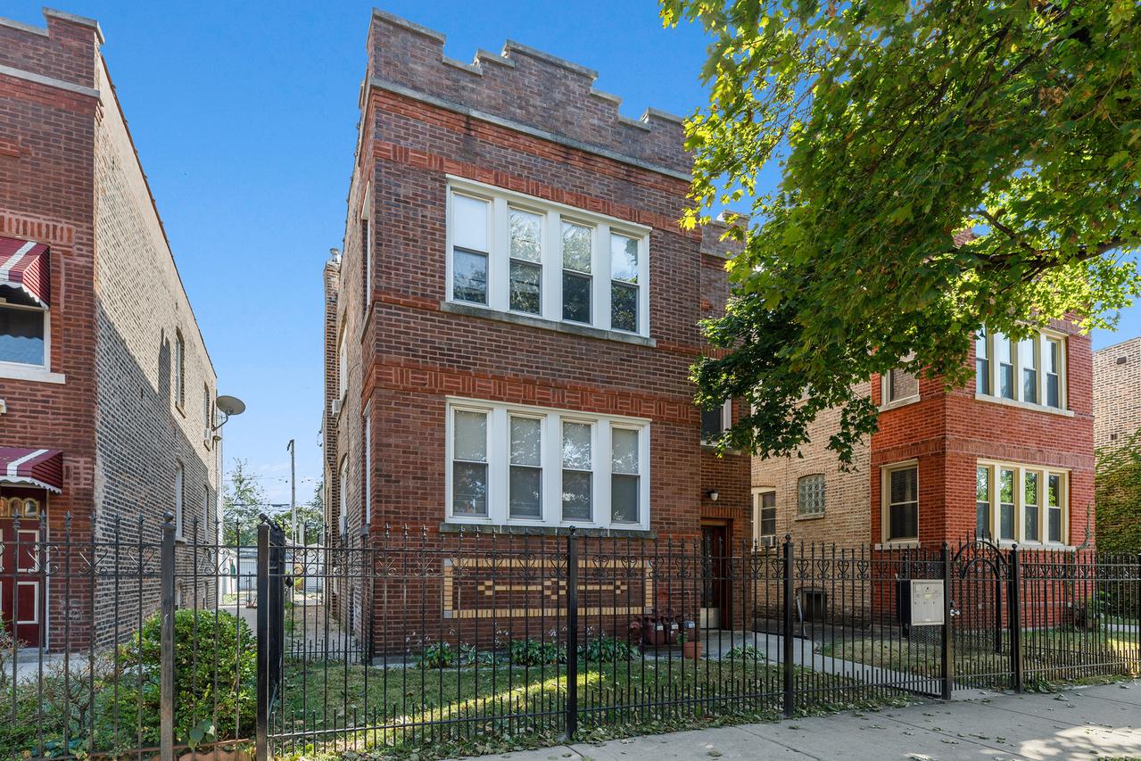 4873 W Wabansia Ave., Chicago, IL 60639
