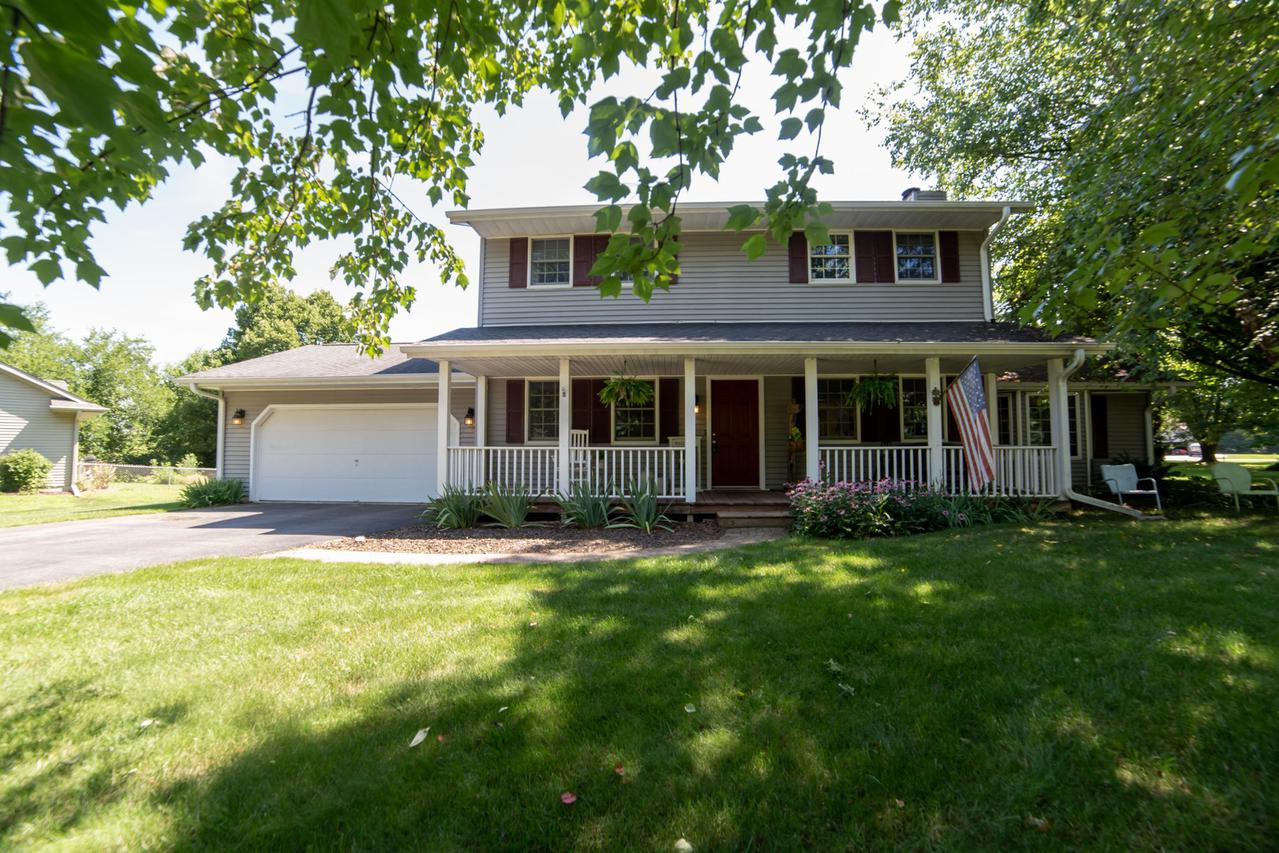 5863 Cathaline Close, Byron, IL 61010