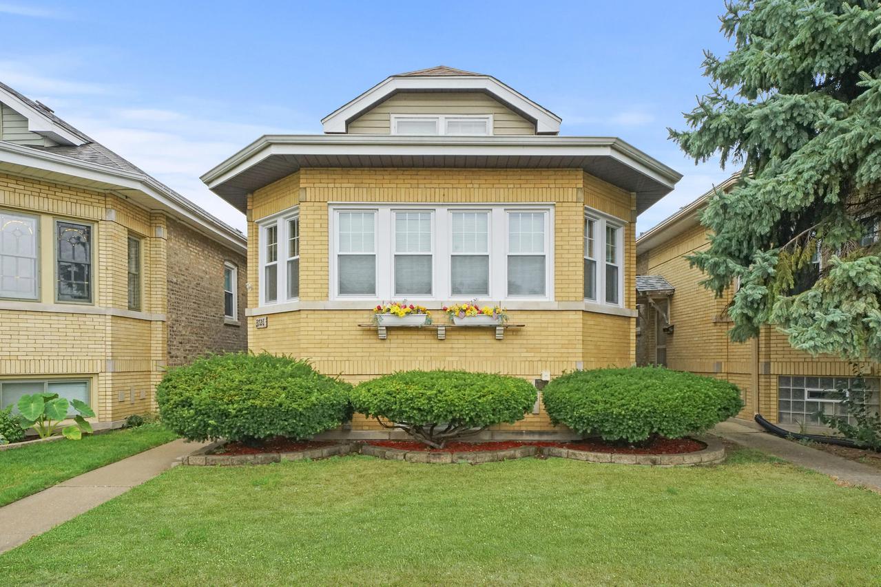 3726 Home Ave., Berwyn, IL 60402