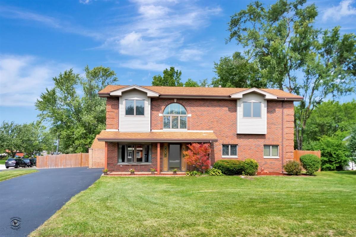 8770 W 169th St., Orland Park, IL 60462