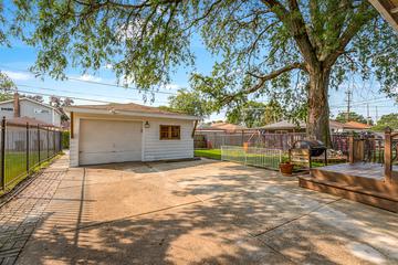 3210 Wilcox Ave., Bellwood, IL 60104