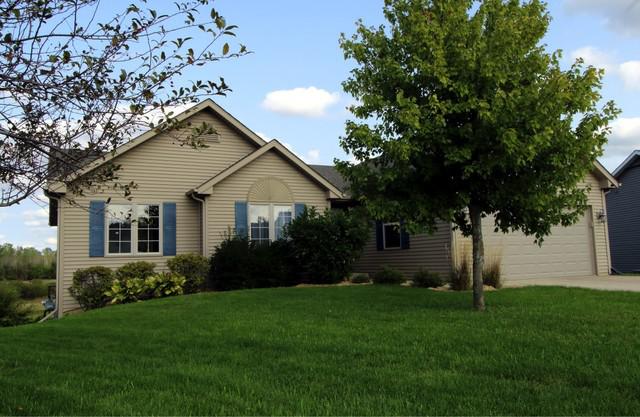 6583 Black Water Ct., Machesney Park, IL 61115