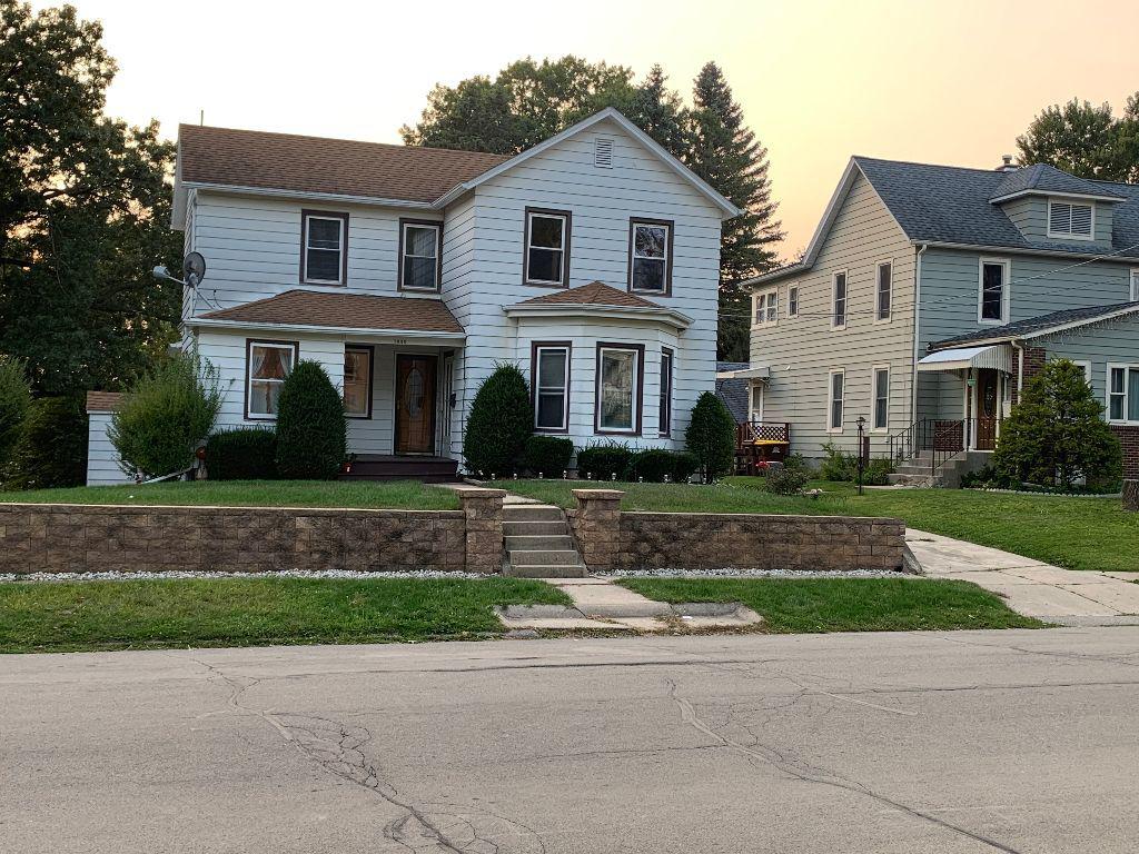 1440 S Chicago Ave., Freeport, IL 61032