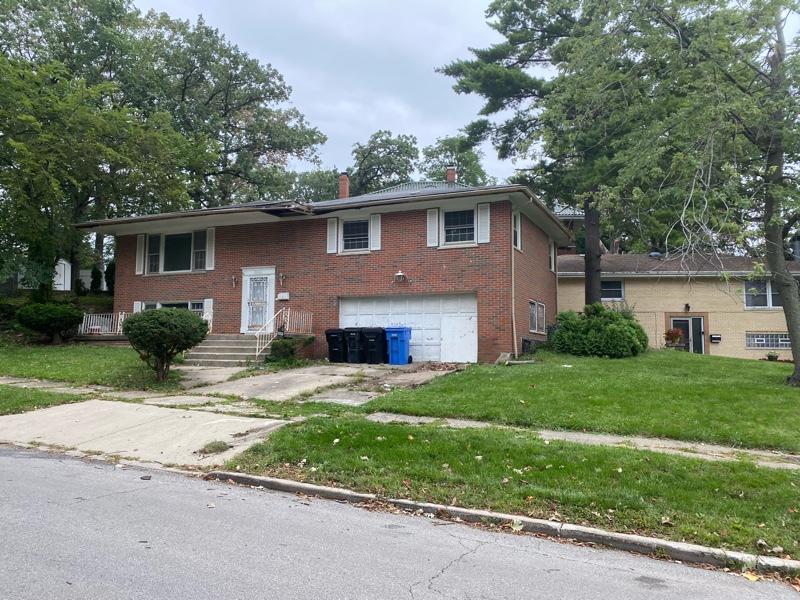 10826 S Longwood Dr., Chicago, IL 60643