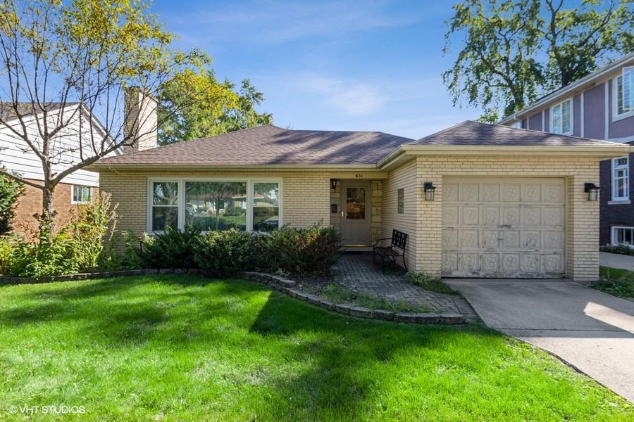 631 S Madison Ave., La Grange, IL 60525