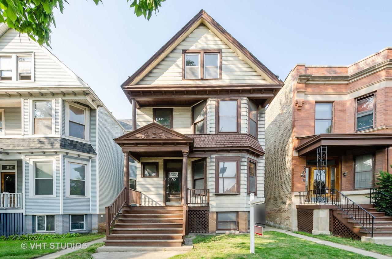 2050 W Addison St., Chicago, IL 60618